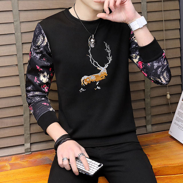 Long-sleeved T-shirt