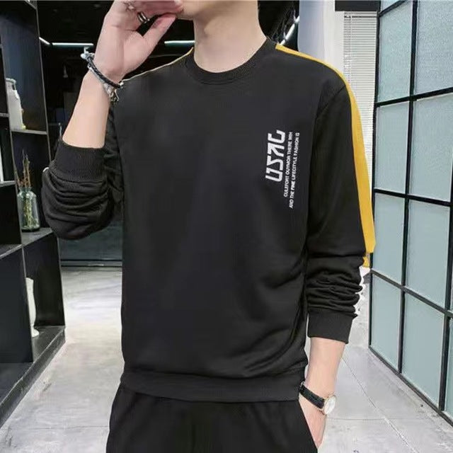 Long-sleeved T-shirt